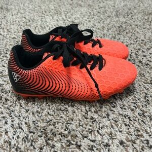 Soccer cleats
